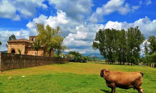 Villanueva de la Torre y su valle