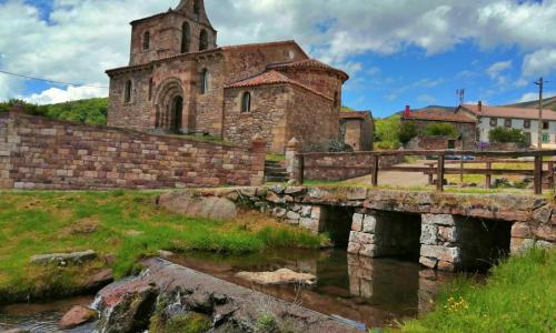 Iglesia de San Martín Obispo (Salcedillo)