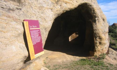 Ermita rupestre de San Martín (Villarén de Valdivia)